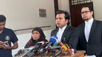 ‘মবের শিকার’ প্রধান শিক্ষককে দায়িত্বে ফেরালো হাই কোর্ট