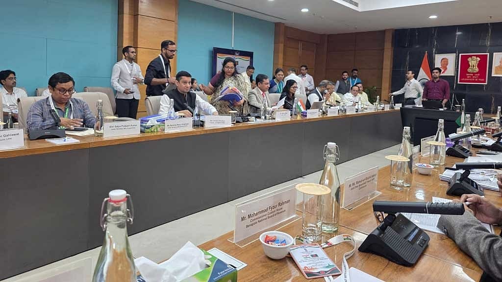 অ্যান্টি-ডাম্পিং শুল্ক প্রত্যাহারসহ ভারতের কাছে বাণিজ্যসুবিধা চায় বাংলাদেশ