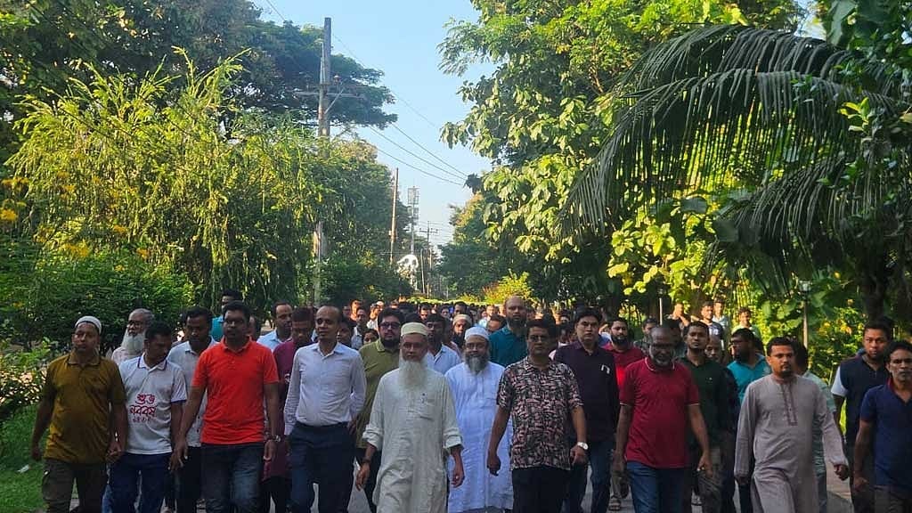 চুয়েটে নতুন উপাচার্যকে অসহযোগিতার ঘোষণা শিক্ষক-কর্মচারীদের