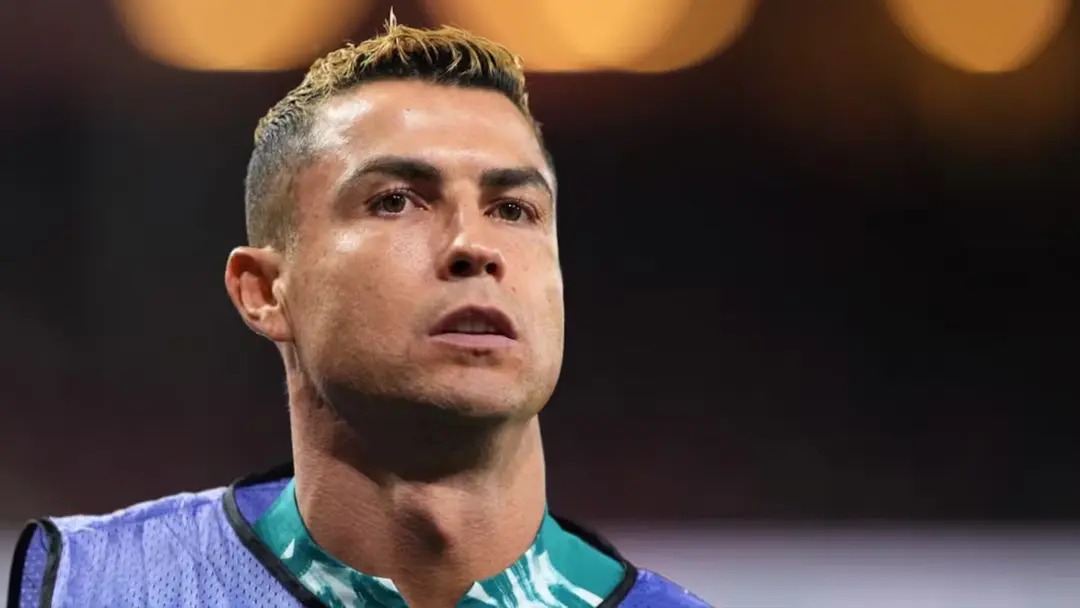 পিএসজিতে খেলার স্বপ্ন রোনালদোর!