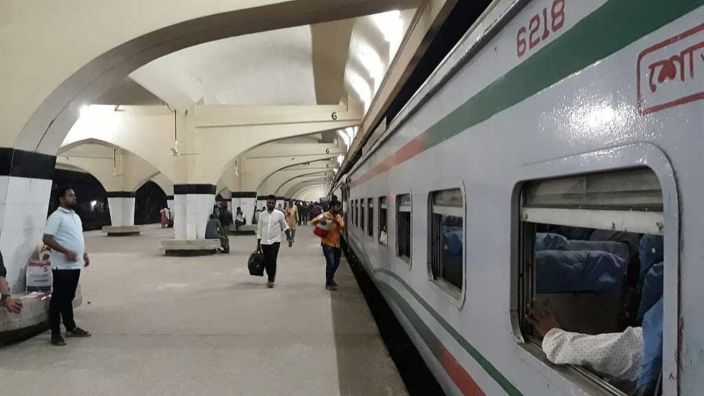 কক্সবাজার রুটে মহানগর এক্সপ্রেস, যাত্রা শুরু ২৬ অক্টোবর