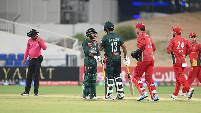 ত্রিদেশীয় সিরিজের শুরুতেই জিম্বাবুয়ের কাছে ৯৯ রানে বিধ্বস্ত বাংলাদেশ