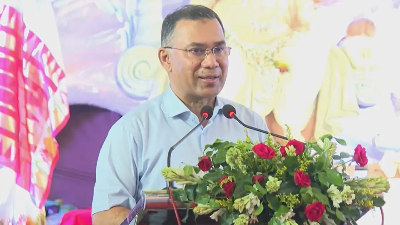 দেশ গড়ার সংগ্রামে ধর্ম নয়, নাগরিক পরিচয়ই মুখ্য: প্রধানমন্ত্রী