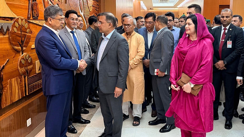 বাণিজ্য, বিনিয়োগ ও কর্মসংস্থানে গুরুত্ব দিয়ে জাপান সফরে প্রধানমন্ত্রী
