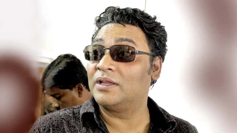 দুর্নীতির অভিযোগে গায়ক ইন্দ্রনীল সেন গ্রেফতার