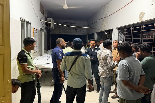 পাবনায় গুলিতে শ্রমিক লীগ নেতা ও ভাতিজা নিহত