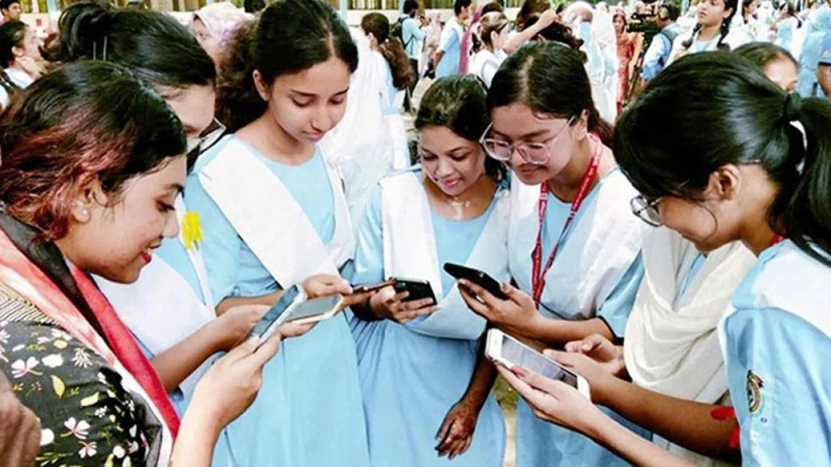 এইচএসসি ও সমমানের পরীক্ষার ফল প্রকাশ কাল