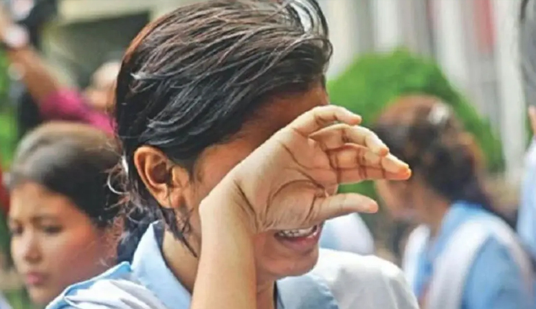 এইচএসসিতে দুই বিষয়ে ফেল করেছে ৩ লাখ ৮২ জন